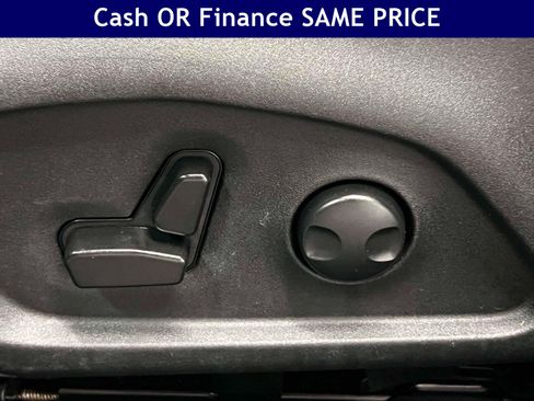 Certified 2023 Jeep Compass Limited AWD/4WD image 19
