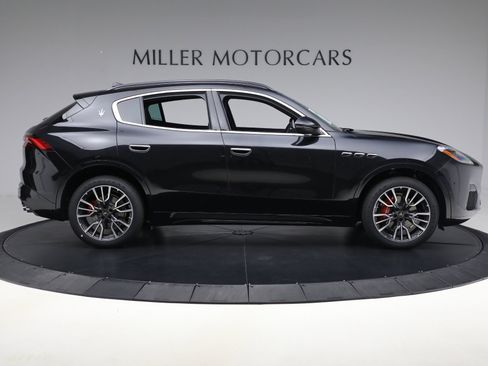 New 2025 Maserati Grecale GT image 9