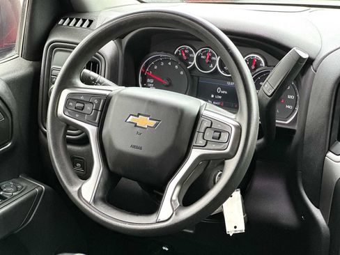 Used 2022 Chevrolet Silverado 1500 Custom w/ LPO, Dark Essentials Package RWD image 27
