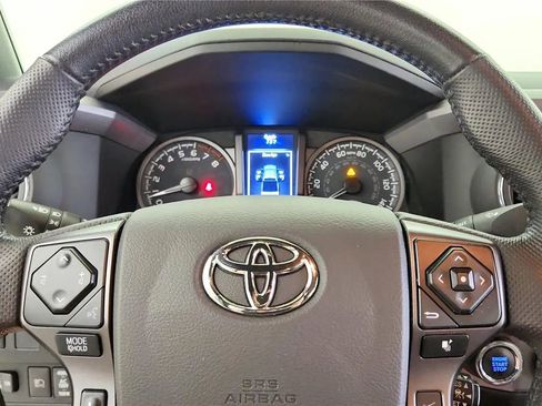 Used 2023 Toyota Tacoma TRD Sport image 26