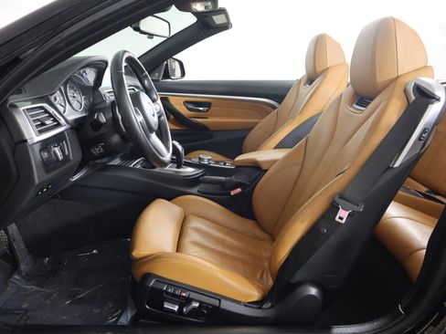 Used 2019 BMW 430i xDrive Convertible w/ M Sport Package image 19