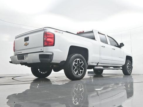 Used 2017 Chevrolet Silverado 1500 LT w/ All Star Edition AWD/4WD image 37