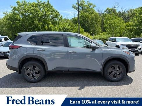 New 2026 Nissan Rogue SV AWD/4WD image 10
