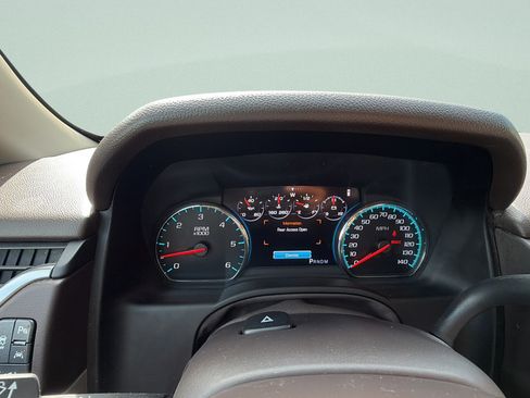 Used 2016 Chevrolet Suburban LTZ AWD/4WD image 18