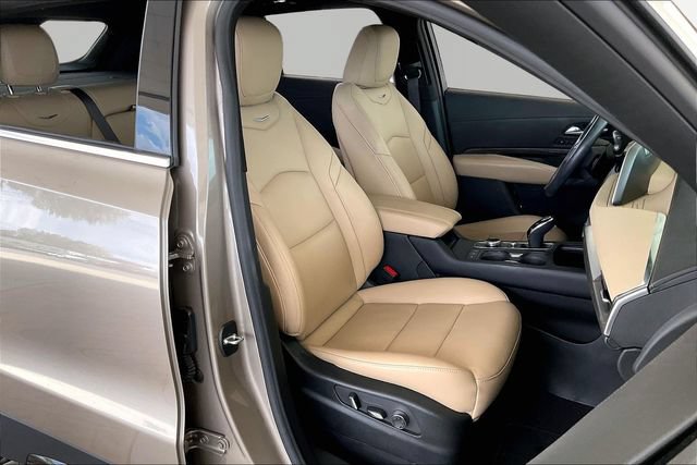 Certified 2024 Cadillac XT4 Premium Luxury FWD image 19