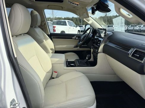 Used 2023 Lexus GX 460 Luxury w/ Sport Design Package image 14