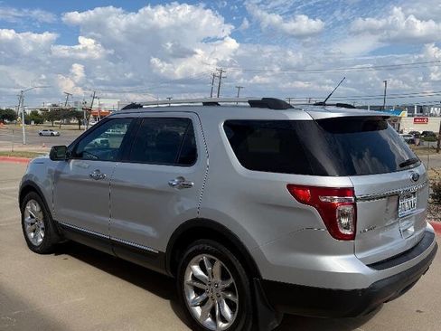 Used 2013 Ford Explorer Limited image 5