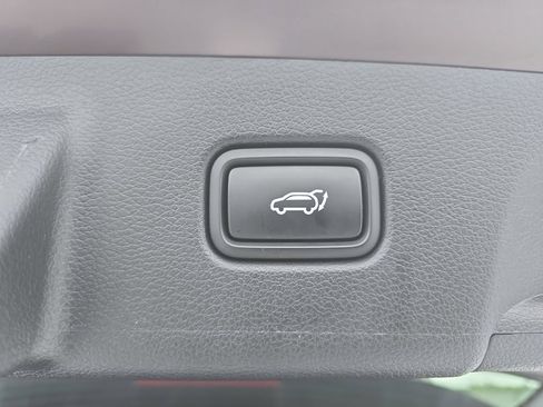 Used 2024 Hyundai Palisade SEL FWD image 29