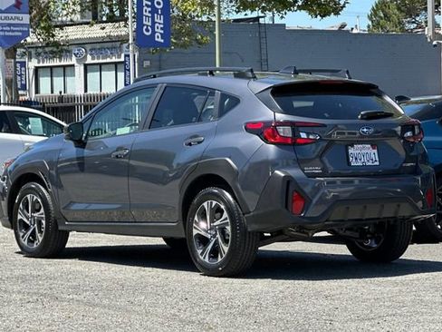 Used 2025 Subaru Crosstrek 2.0i Premium AWD/4WD image 6