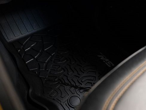 Used 2023 Ford Bronco Badlands image 36