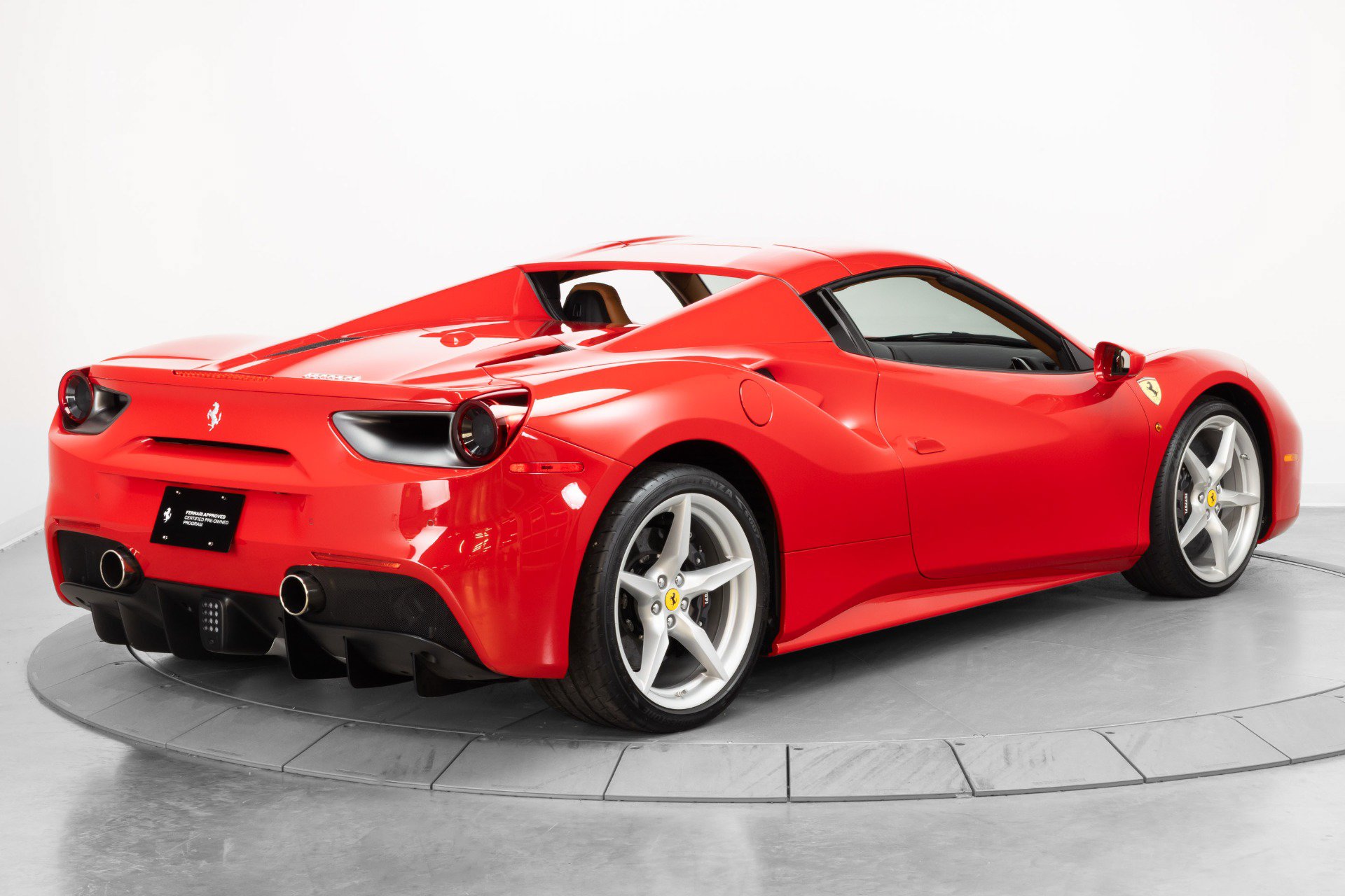 Certified 2019 Ferrari 488 Spider RWD image 16