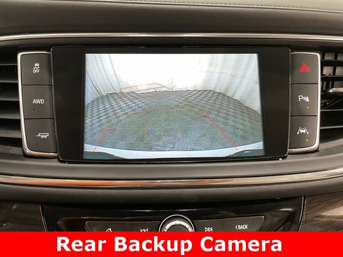 Used 2018 Buick Enclave Premium w/ Experience Buick Package image 4