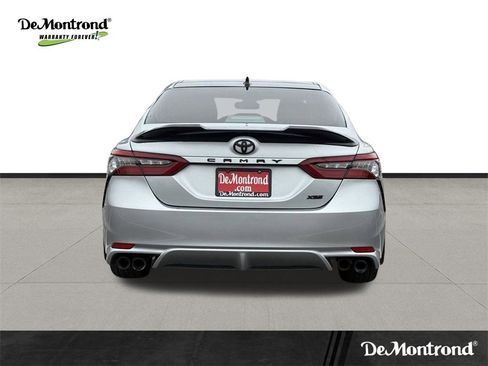 Used 2021 Toyota Camry XSE image 6