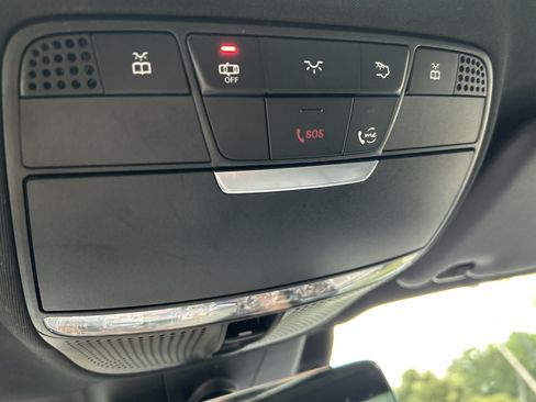 Certified 2023 Mercedes-Benz E 350 4MATIC Sedan image 36