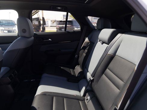 Used 2025 Honda Prologue Touring image 17