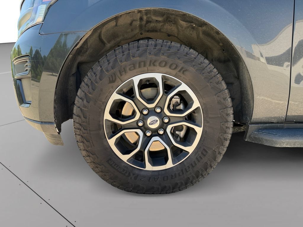 Used 2023 Ford Expedition XLT AWD/4WD image 22