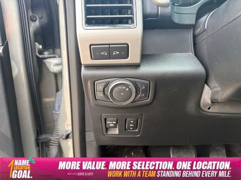 Used 2020 Ford F150 Lariat w/ Equipment Group 502A Luxury AWD/4WD image 15