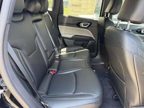 New 2026 Jeep Compass Limited AWD/4WD image 10
