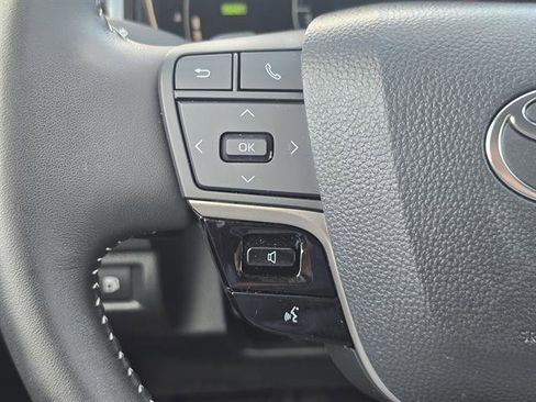 Certified 2025 Toyota Camry SE image 16