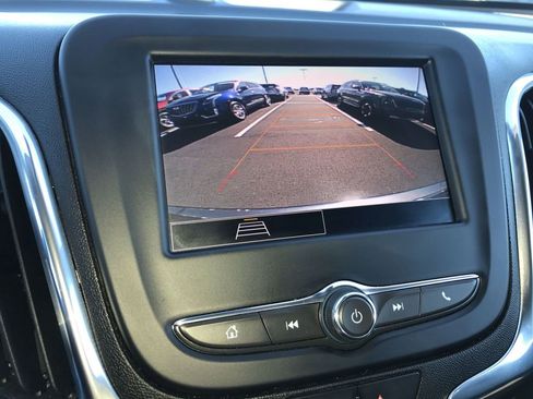 Used 2023 Chevrolet Equinox LT image 17