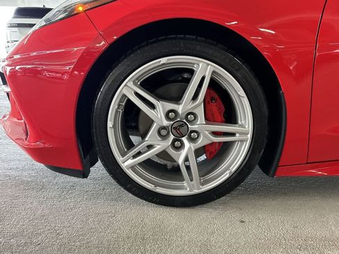Used 2024 Chevrolet Corvette Stingray Coupe w/ 1LT RWD image 10