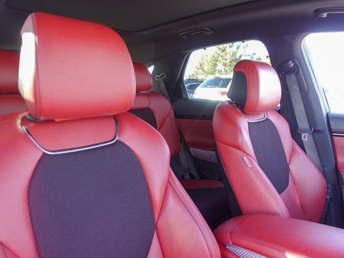 Used 2023 Genesis GV70 2.5T w/ Sport Prestige Package image 15