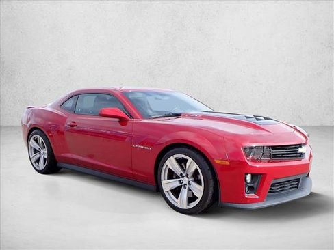 Used 2013 Chevrolet Camaro ZL1 image 6