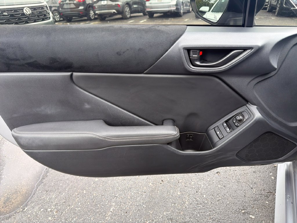 Used 2022 Toyota GR86 Premium w/ ALL Weather Mat Package (TMS) RWD image 12