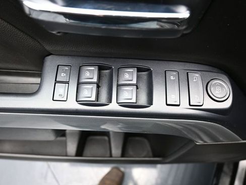 Used 2019 Chevrolet Silverado 1500 LT w/ All Star Edition image 13