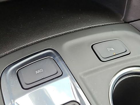 Used 2022 Chevrolet Equinox LT image 37