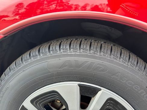 Used 2019 Toyota Prius Prime Plus image 34