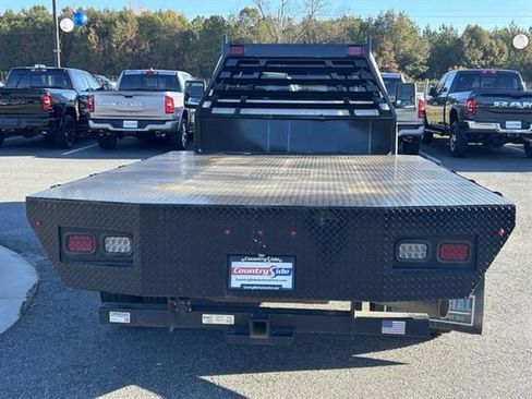 Used 2024 Chevrolet Silverado 3500 W/T w/ WT Convenience Package image 10