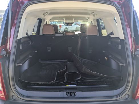 Certified 2025 Ford Bronco Sport Outer Banks w/ Outer Banks Tech Package+ image 34