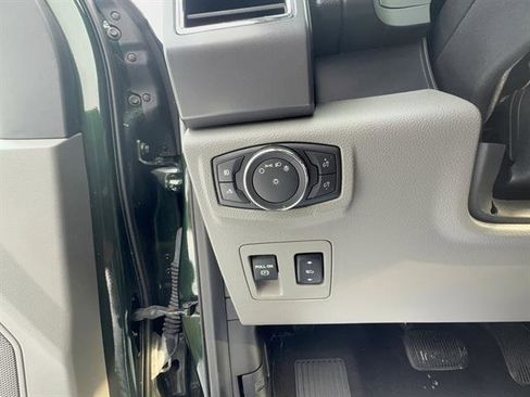 Used 2016 Ford F150 XLT w/ Equipment Group 302A Luxury image 13