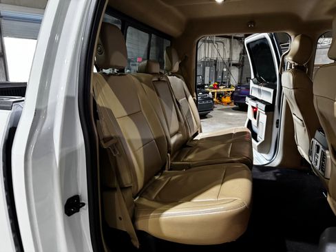 Used 2016 Ford F150 Lariat w/ Equipment Group 502A Luxury image 23