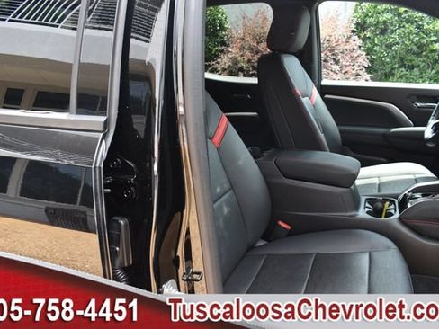 Used 2024 Chevrolet Colorado Z71 w/ Z71 Convenience Package 2 AWD/4WD image 21