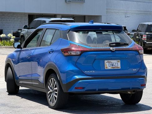 Used 2024 Nissan Kicks SR FWD image 2