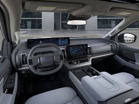 New 2026 Ford Expedition Max Platinum w/ Platinum Ultimate Package AWD/4WD image 11