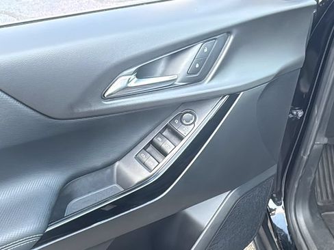 Used 2026 Chevrolet Equinox LT FWD image 14