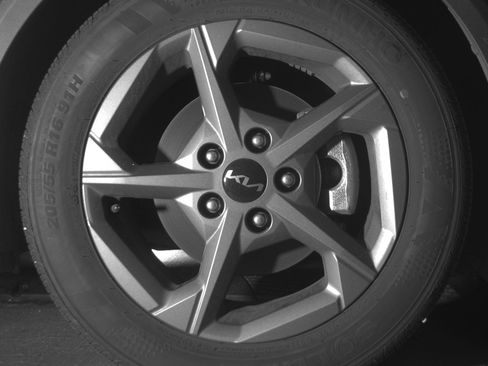 Used 2025 Kia K4 FWD image 13
