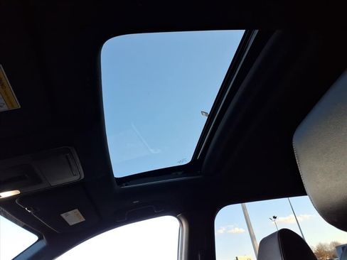 Used 2025 Honda CR-V Sport Touring image 21