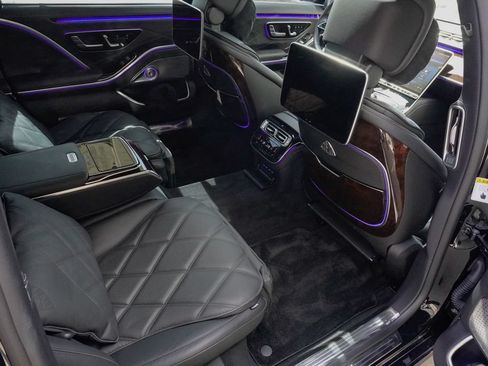 Used 2025 Mercedes-Benz Maybach S 680 4MATIC image 26