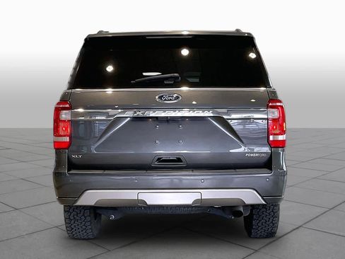 Used 2021 Ford Expedition XLT image 5