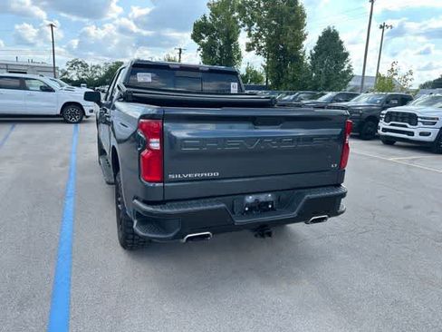 Used 2021 Chevrolet Silverado 1500 LT Trail Boss w/ Convenience Package II AWD/4WD image 20