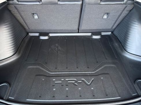 New 2026 Honda HR-V EX-L image 17