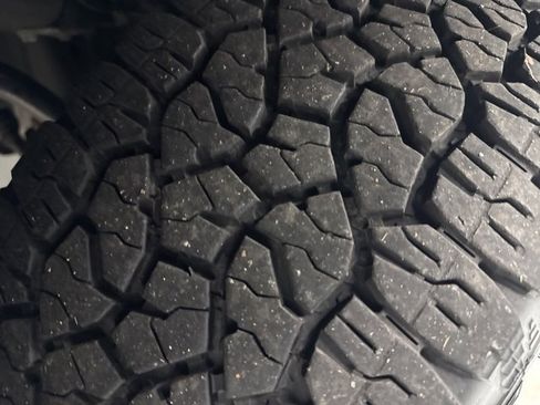 Used 2023 Chevrolet Silverado 2500 LTZ image 40