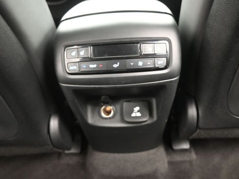 Used 2024 Hyundai Palisade SEL w/ Premium Package image 21