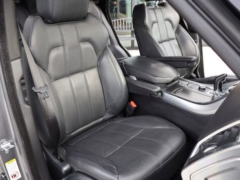 Used 2017 Land Rover Range Rover Sport image 13