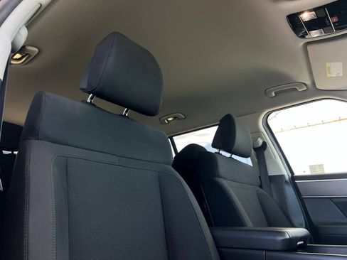 Used 2025 Hyundai Santa Fe SE FWD image 19