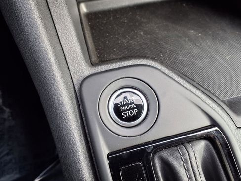 Used 2025 Nissan Sentra S w/ Trunk Package image 8